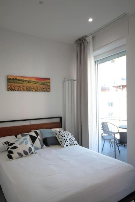Chiaia Arcoleo House - Anita Apartment Наполи Екстериор снимка